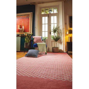 HUG RUG Trellis 100% Recycled Indoor/Outdoor Washable Rose Rug