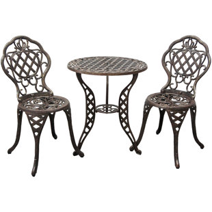 INNOVA HEARTH AND HOME 2 - Person Round Outdoor Dining Set