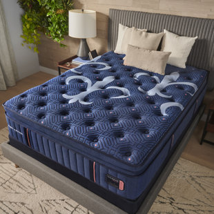 Stearns & Foster Lux Estate 16" Soft Pillow Top Mattress