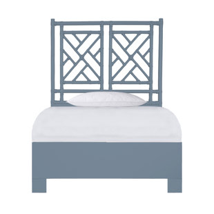 DAVID FRANCIS FURNITURE Chippendale Standard Bed