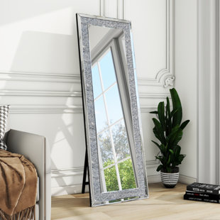 EVERLY QUINN Casmer Diamond Floor Mirror 22" Wide with Stand