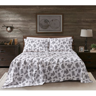 NEW SEASON NATURALLY YOURS Flannel Printed Pine Cones Sheet Set
