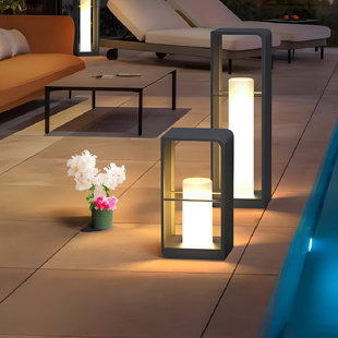 EP DESIGNLAB LLC 18.9'' Solar Powered Integrated LED Outdoor Table Lamp