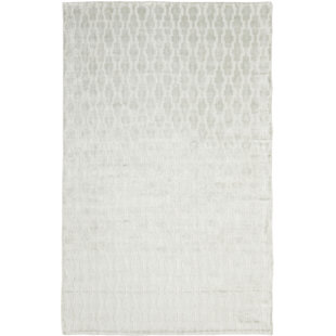 SAFAVIEH Geometric Hand Woven Area Rug