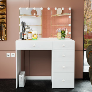 BOAHAUS LLC Saranya Vanity