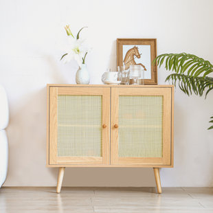 R&M FURNITURE HYY Accent Cabinet