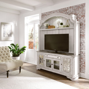 LIBERTY FURNITURE Magnolia Manor 74'' Media Center