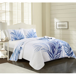 JAMES HOME Tropical Palm Leaf White Microfiber Reversible Quilt Set