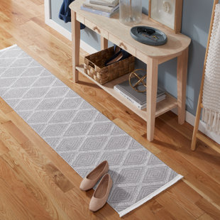 TOWN & COUNTRY LIVING TOWN & COUNTRY EVERYDAY Rein Solid Diamond Everwash Non-Slip Backing Washable Area Rug Grey