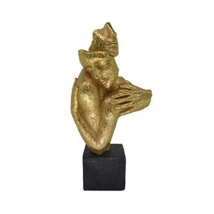 CIMC HOME Polyresin Hugging Couple Figurine for the Living Room, Classy Sculpture Home Decor