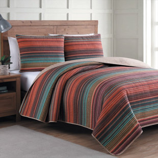 AMERICAN HOME FASHION Estate Modern & Contemporary Striped Quilt Set