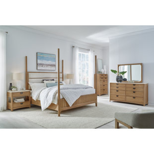 PARKER HOUSE FURNITURE Poster Bed 2 Nightstands Dresser With Mirror And Chest