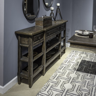 LIBERTY FURNITURE Paradise Valley 74'' Console Table