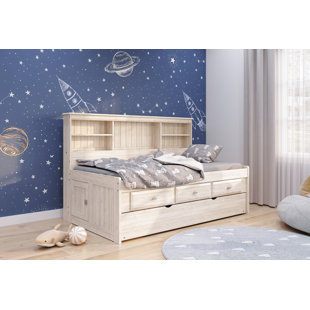 DISCOVERY WORLD FURNITURE Kids Daybed with Trundle