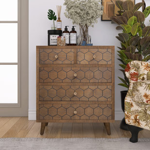 5OAKSFURNITURE Arkaylaow Accent Chest
