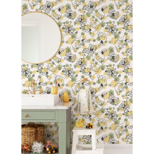 ROOM MATES SpongeBob SquarePants Pineapple Toss Peel and Stick Wallpaper
