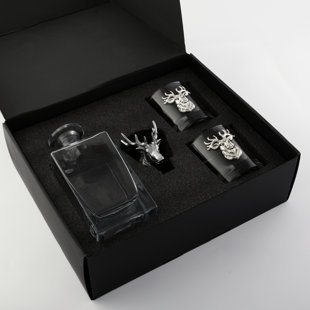 ARTHUR COURT DESIGNS Elk / Deer Head Glass Whiskey Decanter with pair of double old fashion glasses