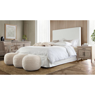 DIAMOND SOFA Savannah Upholstered Standard Bed