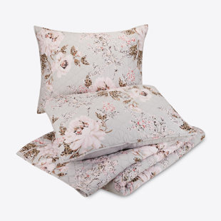 JESSICA SIMPSON HOME Leopard Floral Microfiber Quilt Set