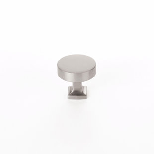 Schaub Haniburton Round Cabinet Knob 1-1/4"