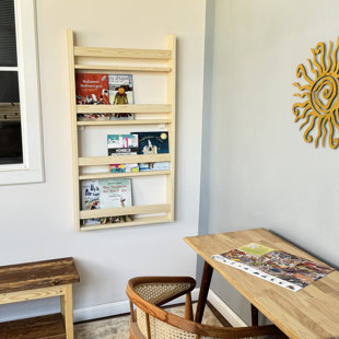 UPP ULTIMATE PREMIUM PRODUCTS Book Display Bookcase