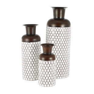 COLE & GREY Metal Floor Vase
