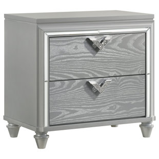 ROSDORF PARK Halma 2 - Drawer Nightstand in Silver