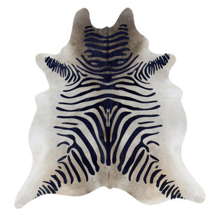 MERIDIAN RUGMAKERS Sutton Handmade Light Brindle Zebra Cowhide Rug with Suede Backing