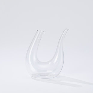 SIGNATURE III 26oz. Glass Wine Decanter
