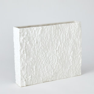 SIGNATURE III Ceramic Table Vase