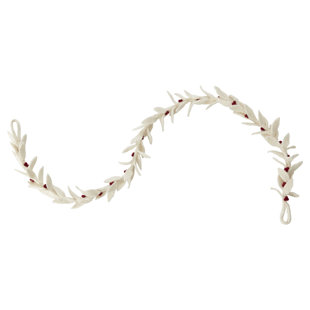 THE HOLIDAY AISLE® 67.5'' in. Garland