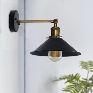 TRENT AUSTIN DESIGN Alizeh Wall Sconce