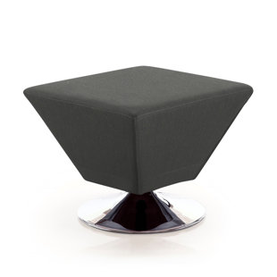 UPPER SQUARE™ 