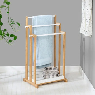 CG INTERNATIONAL TRADING 3 Freestanding Towel Rack