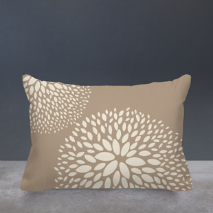 ULLI HOME Bavaria Floral Spun Polyester Indoor/Outdoor Throw Pillow