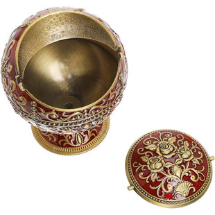 GLOBAL GIRLS LLC Ashtray