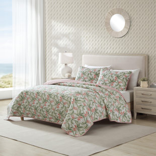 TOMMY BAHAMA HOME Tommy Bahama Acapulco Palms Cotton Reversible Green Quilt Set