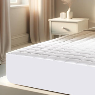 ALWYN HOME Crosson Cooling Mattress Protector