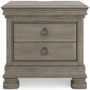 CHARLTON HOME® Ellece 3 Drawer Nightstand in Gray