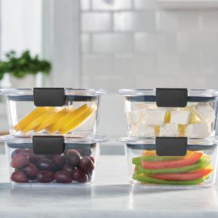 Rubbermaid Brilliance Food Storage Containers, BPA-Free Plastic, 4.7 Cup, 4 Pack