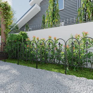 BKB365 Black Metal Fencing