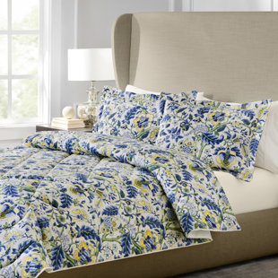 ELLIS CURTAIN Regency Cotton Floral Comforter