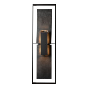 HUBBARDTON FORGE Shadow Box Aluminum Wall Light