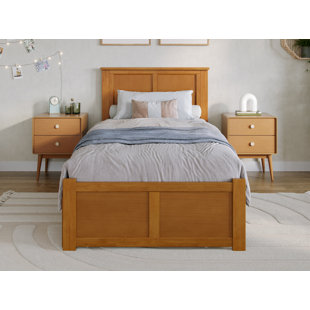 AFI FURNISHINGS Madison Solid Wood Platform Bed with Footboard & Storage Drawers in Light Toffee