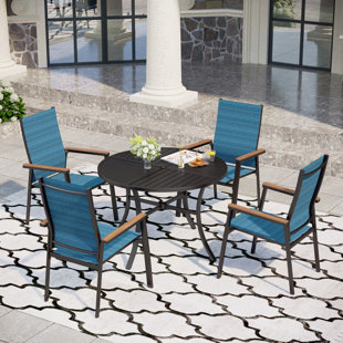 HOKKU DESIGNS Romio 4 - Person Round Outdoor Dining Set