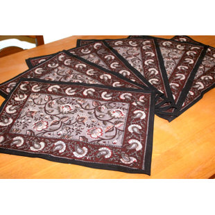 HOMESTEAD J.E.GARMIRIAN AND SON INC Earth Dabu 19" Cotton Placemat (Set of 6)