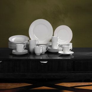 Mikasa Italian Countryside 40-Piece Porcelain Dinnerware Set, Service for 8 (Set of 8)