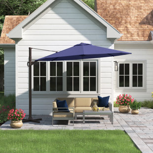 FREEPORT PARK® Iddings 138'' Cantilever Umbrella