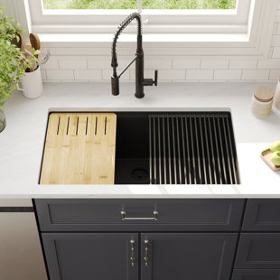 DeerValley 33" x 19" Rectangular Undermount Single Bowl Quartz Kitchen Sink with Accessories