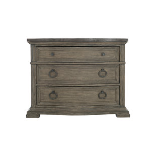 BERNHARDT Canyon Ridge 3 - Drawer Bachelor’s Chest